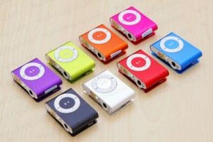 may-nghe-nhac-mp3-gia-re (3)