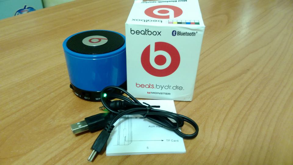 loa-bluetooth-s10-mau-xanh-duong