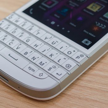 Điện thoại BlackBerry Q10 - Ưu điểm nhược điểm